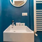 The Artist's Nest - On The Navigli דירה *