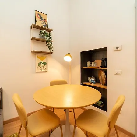 The Artist's Nest - On The Navigli *